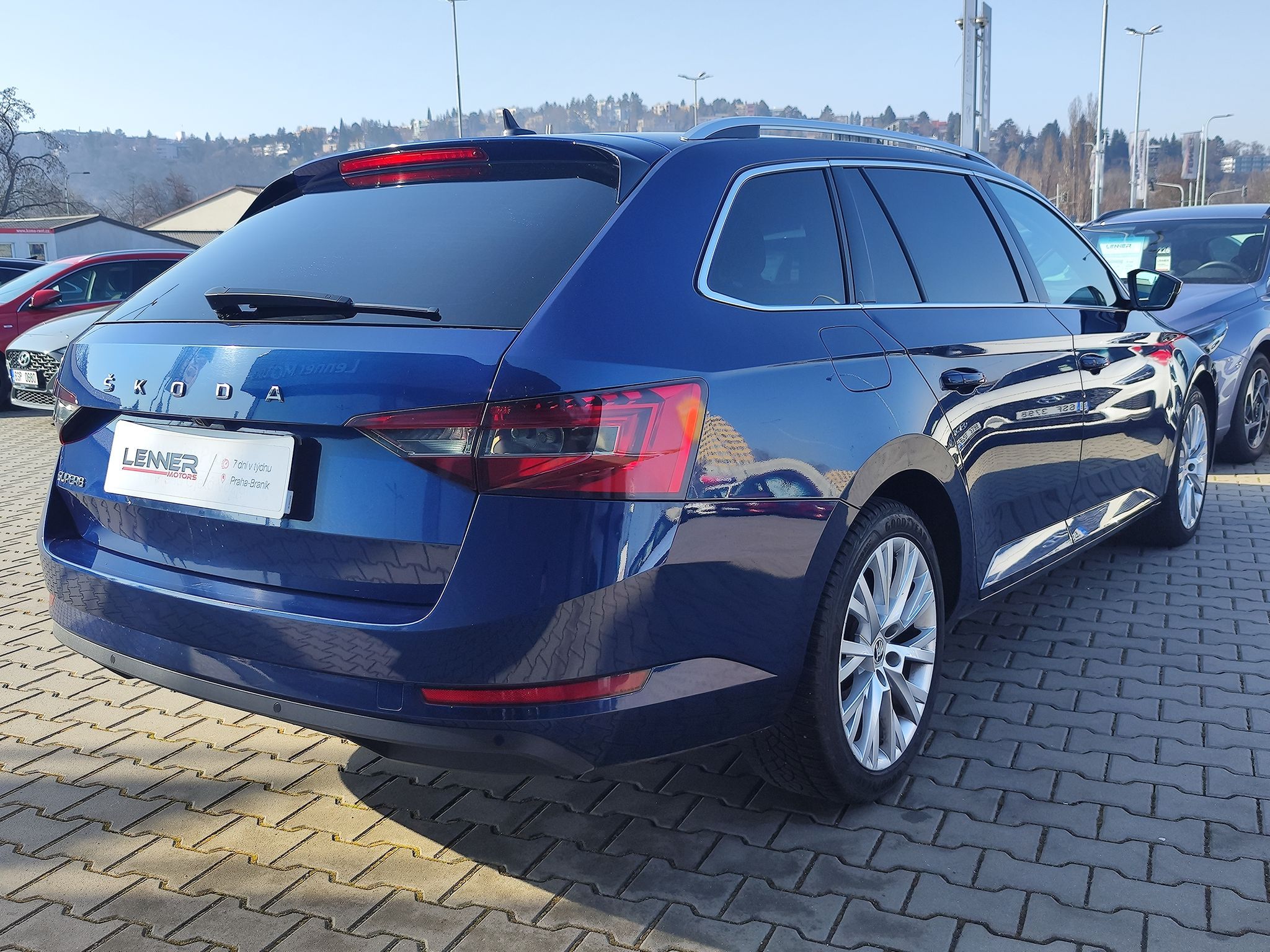Škoda Superb, 2.0 TDI/140kW Style DSG - fotka 5