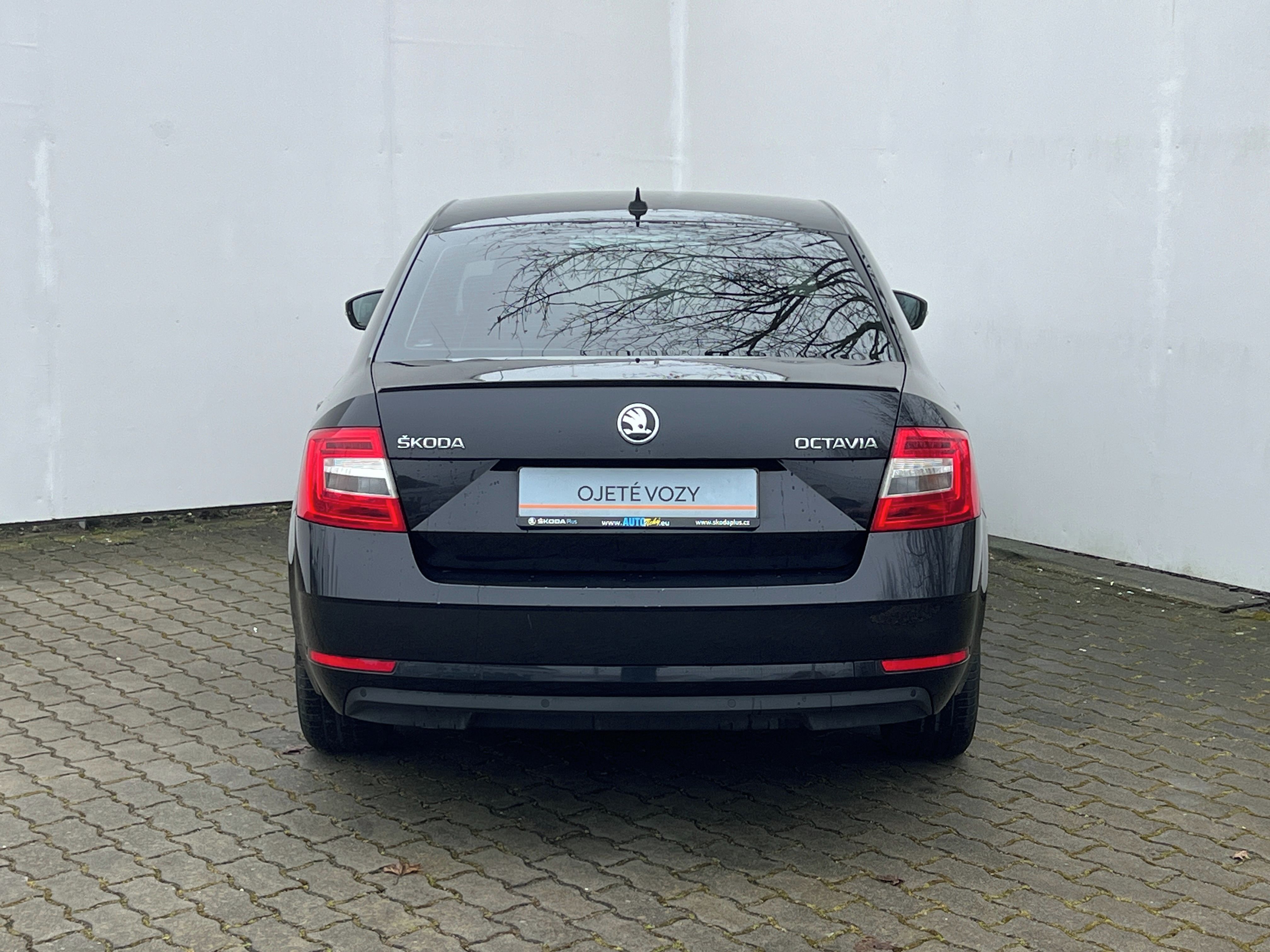 Škoda Octavia, 1.5 TSI 110 kW Ambition DSG - fotka 6