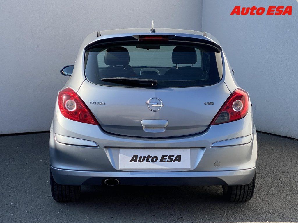 Opel Corsa, 1.6 T,GSI - fotka 4