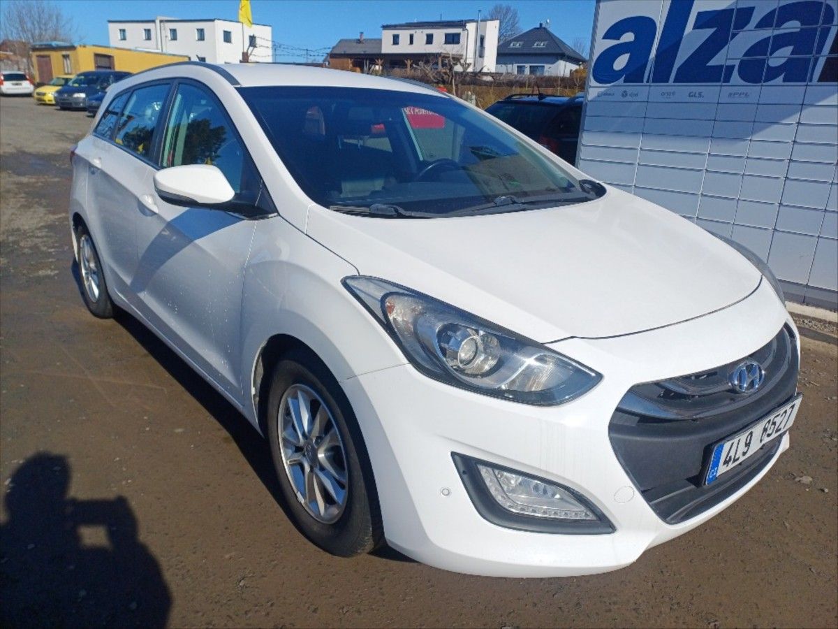 Hyundai i30, 1,6 CRDi - fotka 3
