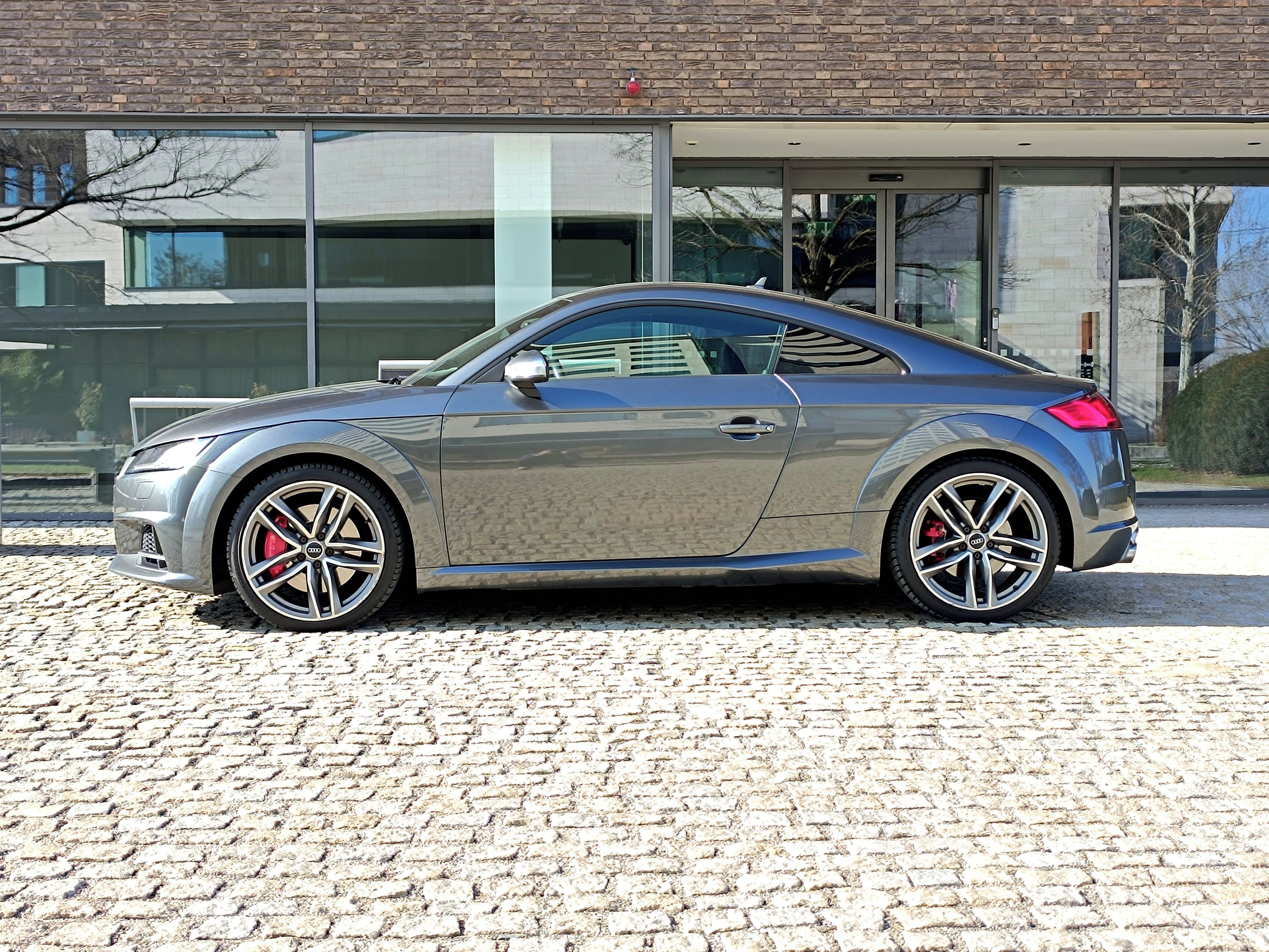 Audi TTS, 2.0TFSI 228kW, Matrix, odpočet - fotka 2