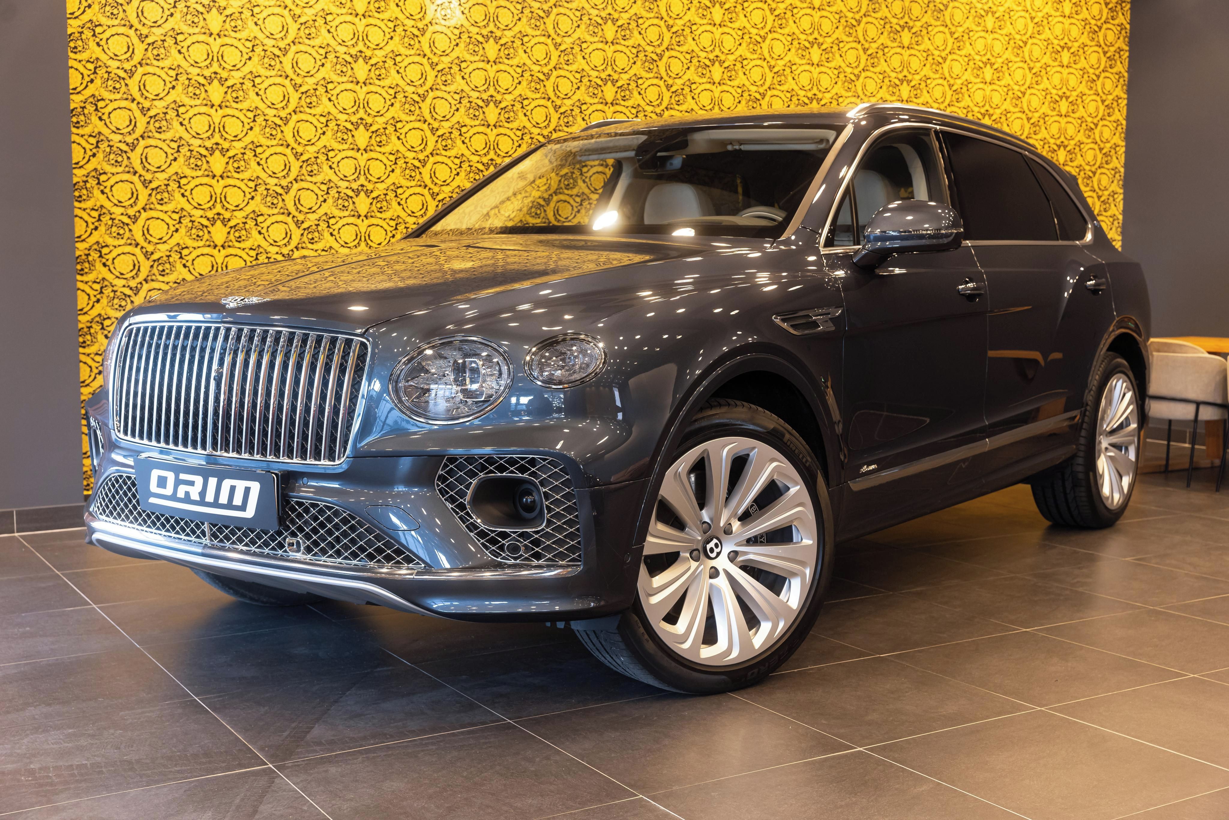 Bentley Bentayga, V8 AWD, PANO, TV, 360 CAM
