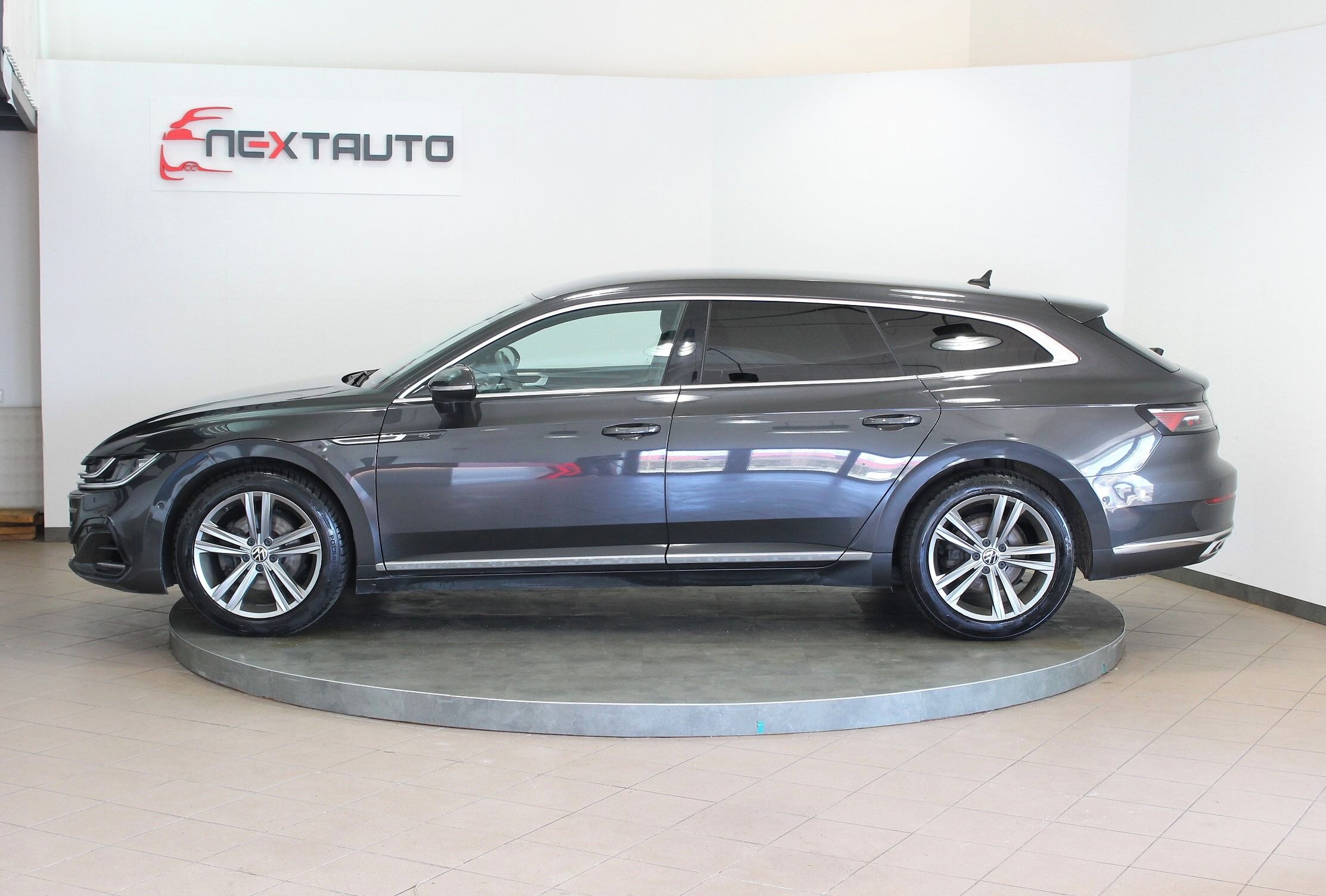 Volkswagen Arteon Shooting Brake, 2.0 TDI 147kW DSG 4x4 R-LINE - fotka 2