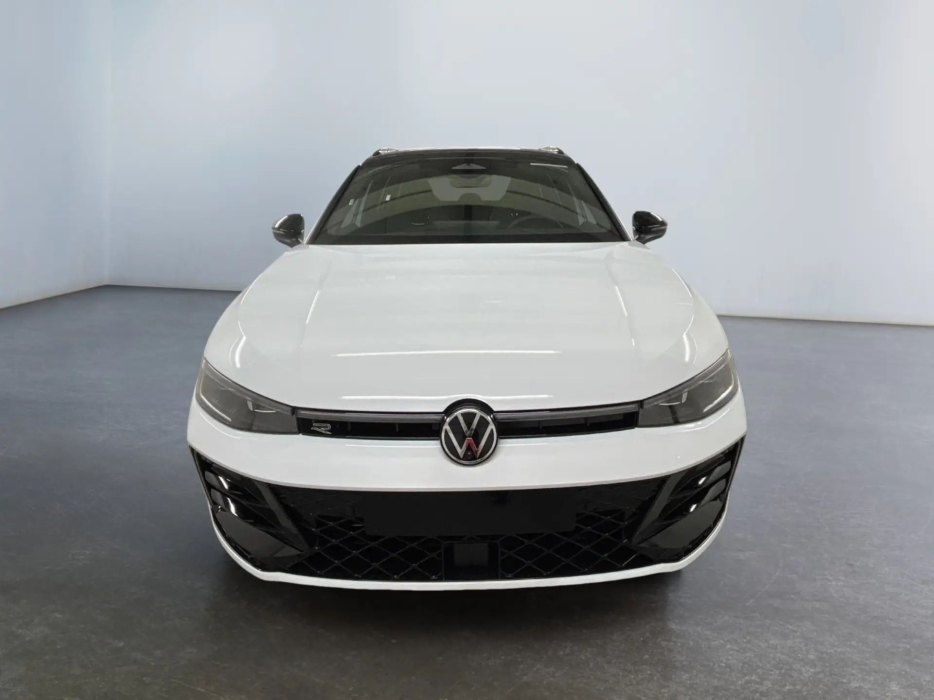 Volkswagen Passat Variant, R-Line2.0TDI 193k 4x4 DSG 2026