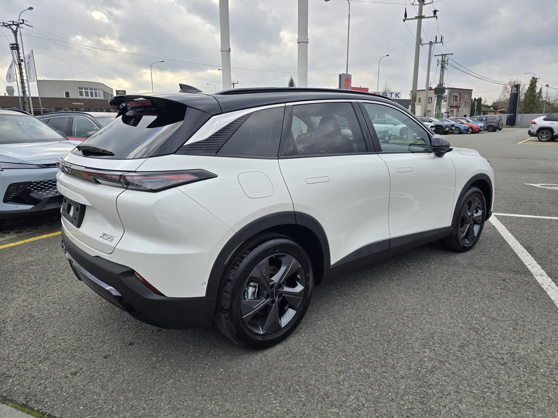 BAIC X55, 1.5T 130kW 7DCT 4x2 - fotka 5