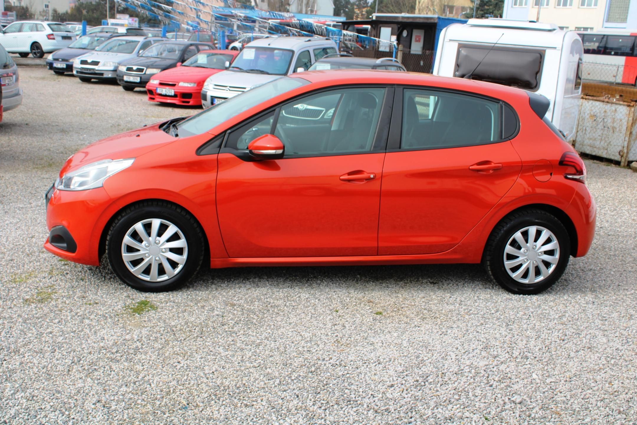 Peugeot 208, 1,6HDI KLIMA EL.OKNA ESP PC - fotka 4