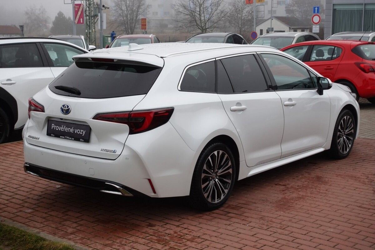 Toyota Corolla, 2,0HSD Style - fotka 4
