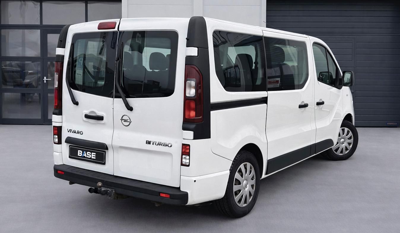 Opel Vivaro, 1.6BiTurbo L1H1, 8Míst, Tažné - fotka 5