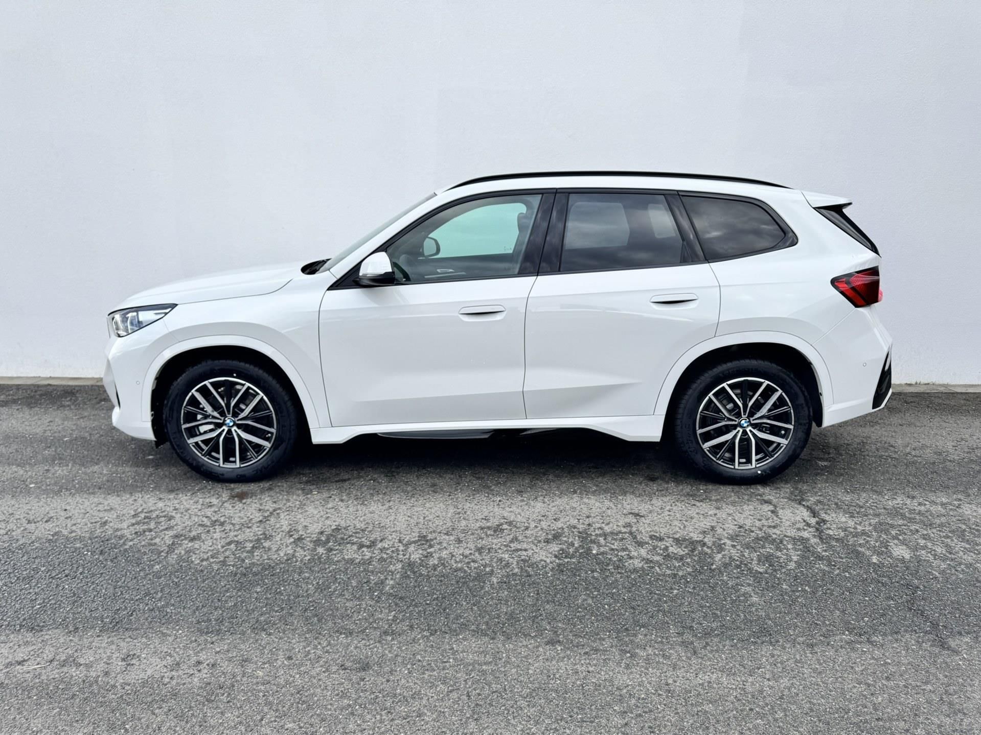 BMW X1, X1 sDrive20i - fotka 3