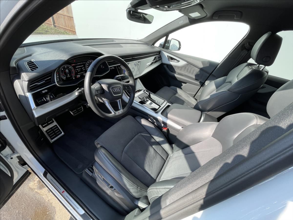Audi Q7, 3,0 50 TDI quattro S line - fotka 5
