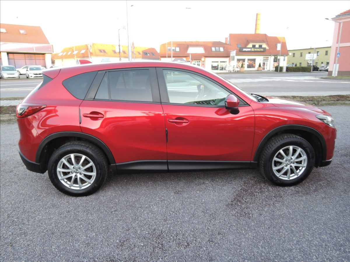 Mazda CX-5, 2,2 D Aut. 4x4 Kůže Navi BOSE - fotka 5
