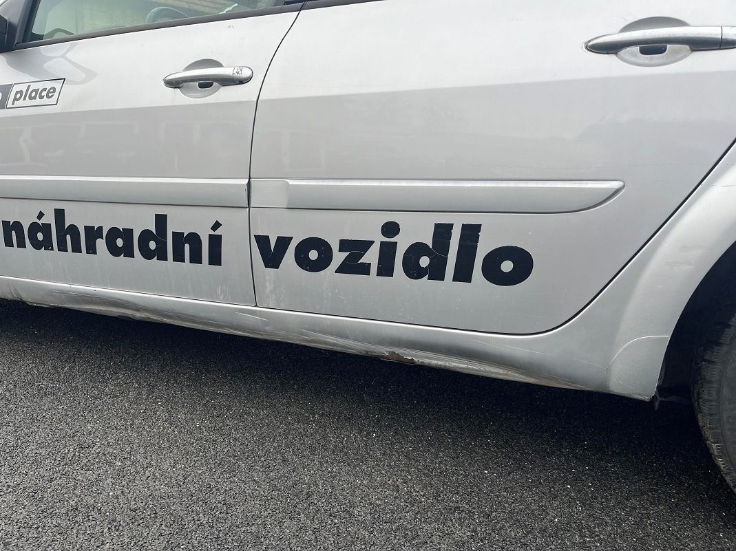 Renault Mégane, 2.0i AUT +AC - POJÍZDNÉ - fotka 2
