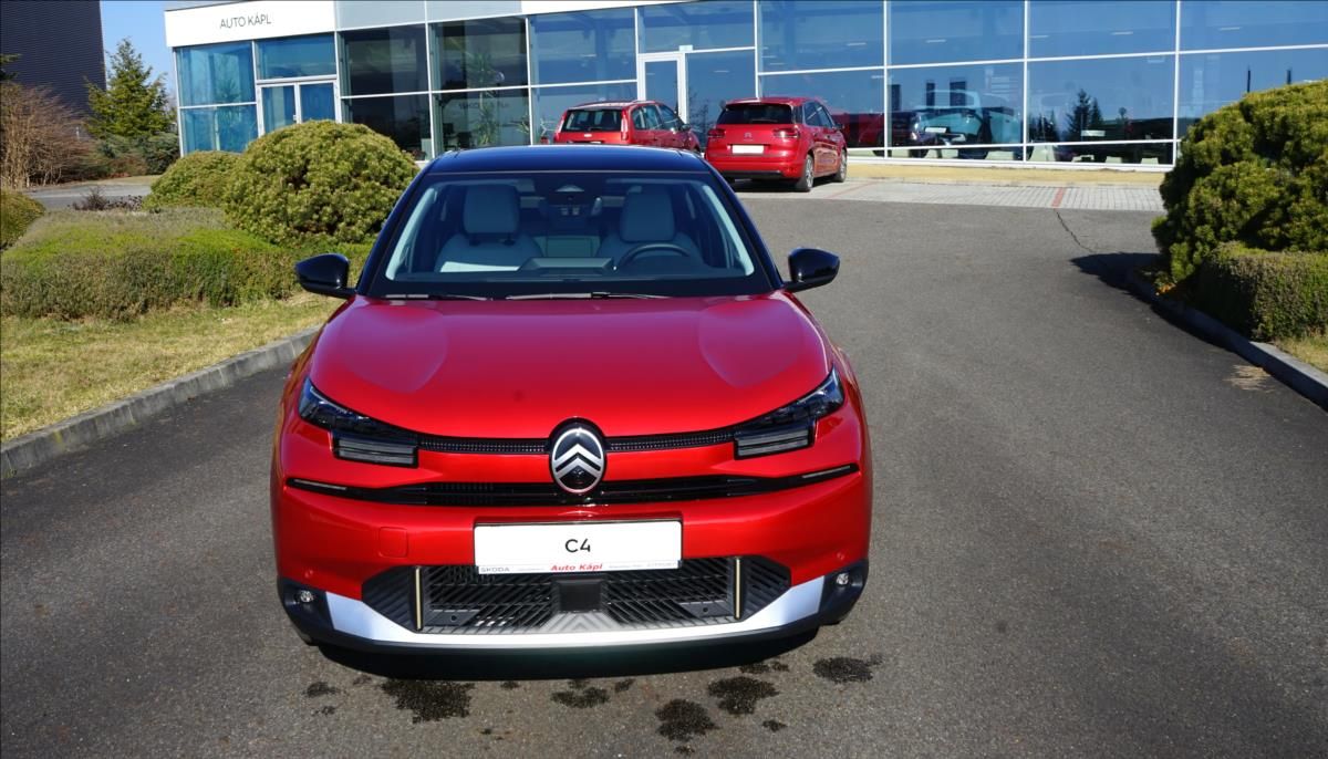 Citroën C4, 1,2 Petrol 130k Automatic MAX - fotka 2