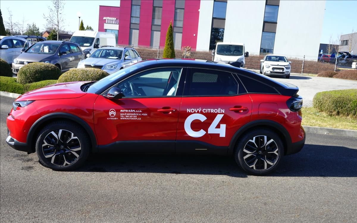 Citroën C4, 1,2 Petrol 130k Automatic MAX - fotka 4