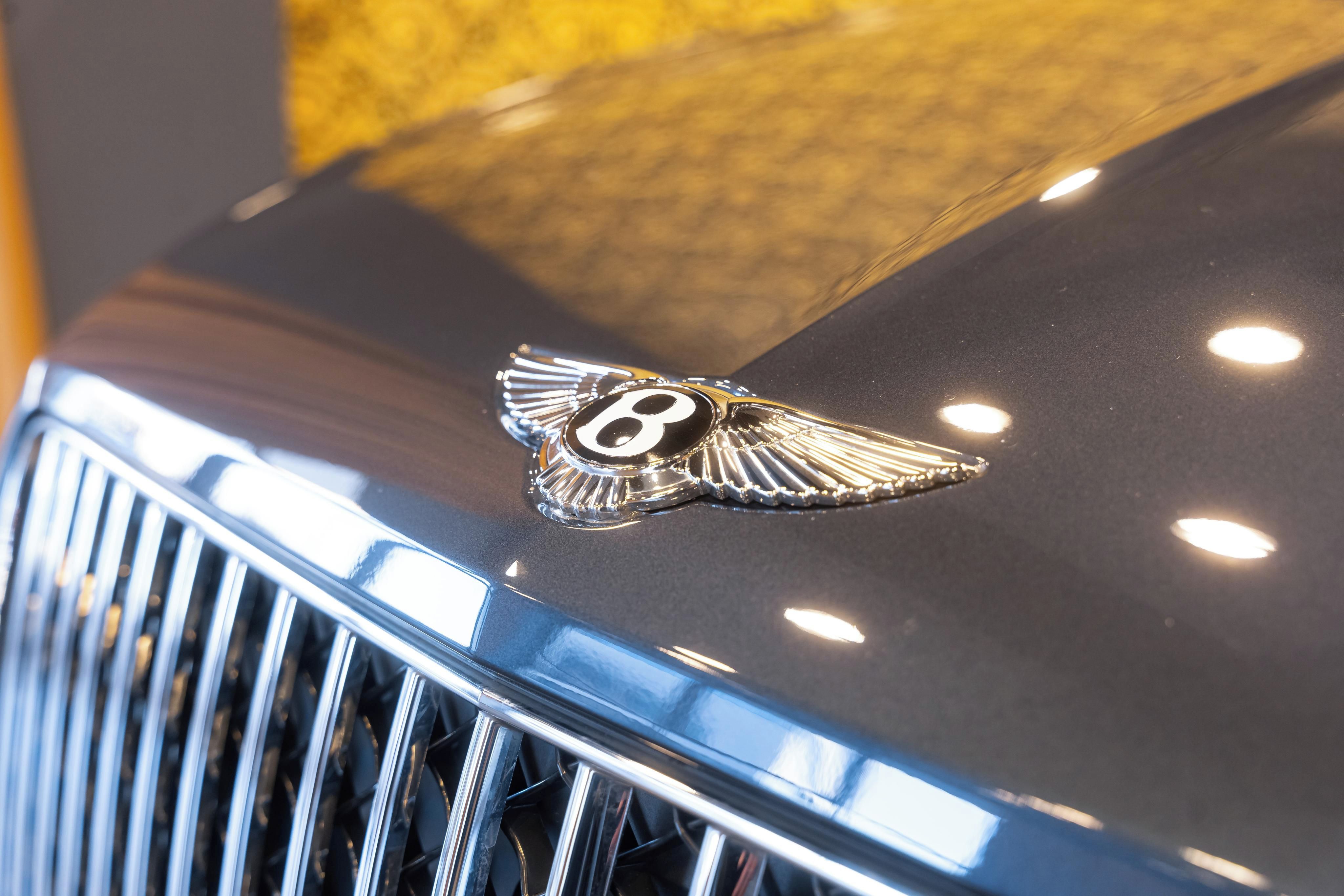 Bentley Bentayga, V8 AWD, PANO, TV, 360 CAM - fotka 5
