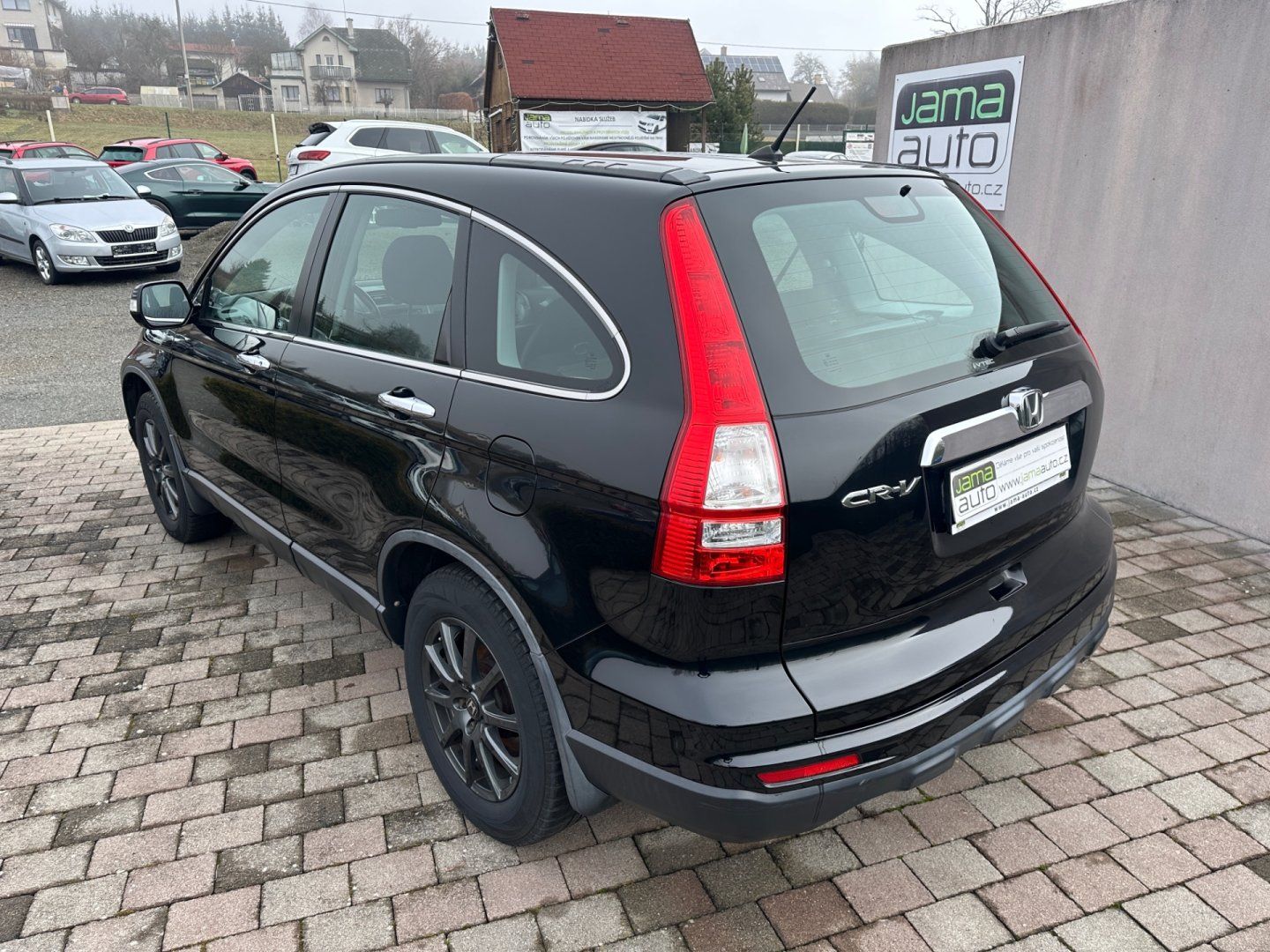 Honda CR-V, 2,0i 110kW 4x4 SERVISKA 1.MAJI - fotka 4