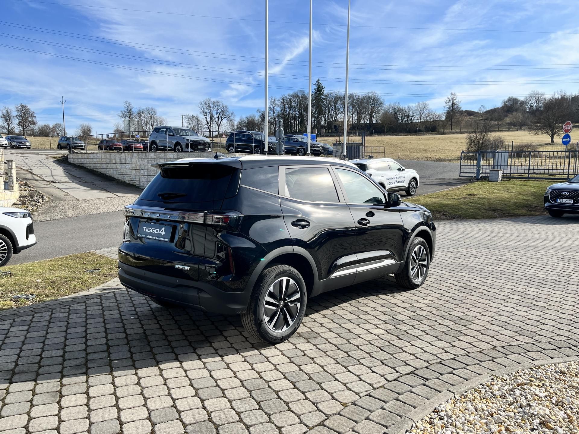 Chery Tiggo 4 HEV, 1,5 HEV UNIQUE !AKCE PB! - fotka 6