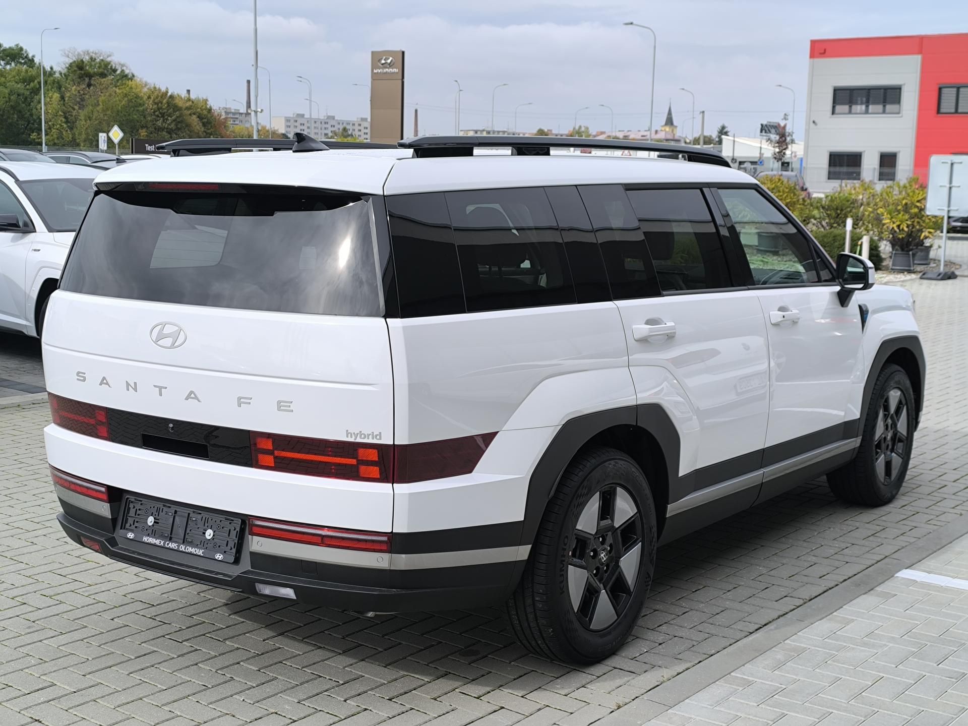 Hyundai Santa Fe, 1,6 T-GDI HEV 2WD SMART - fotka 6