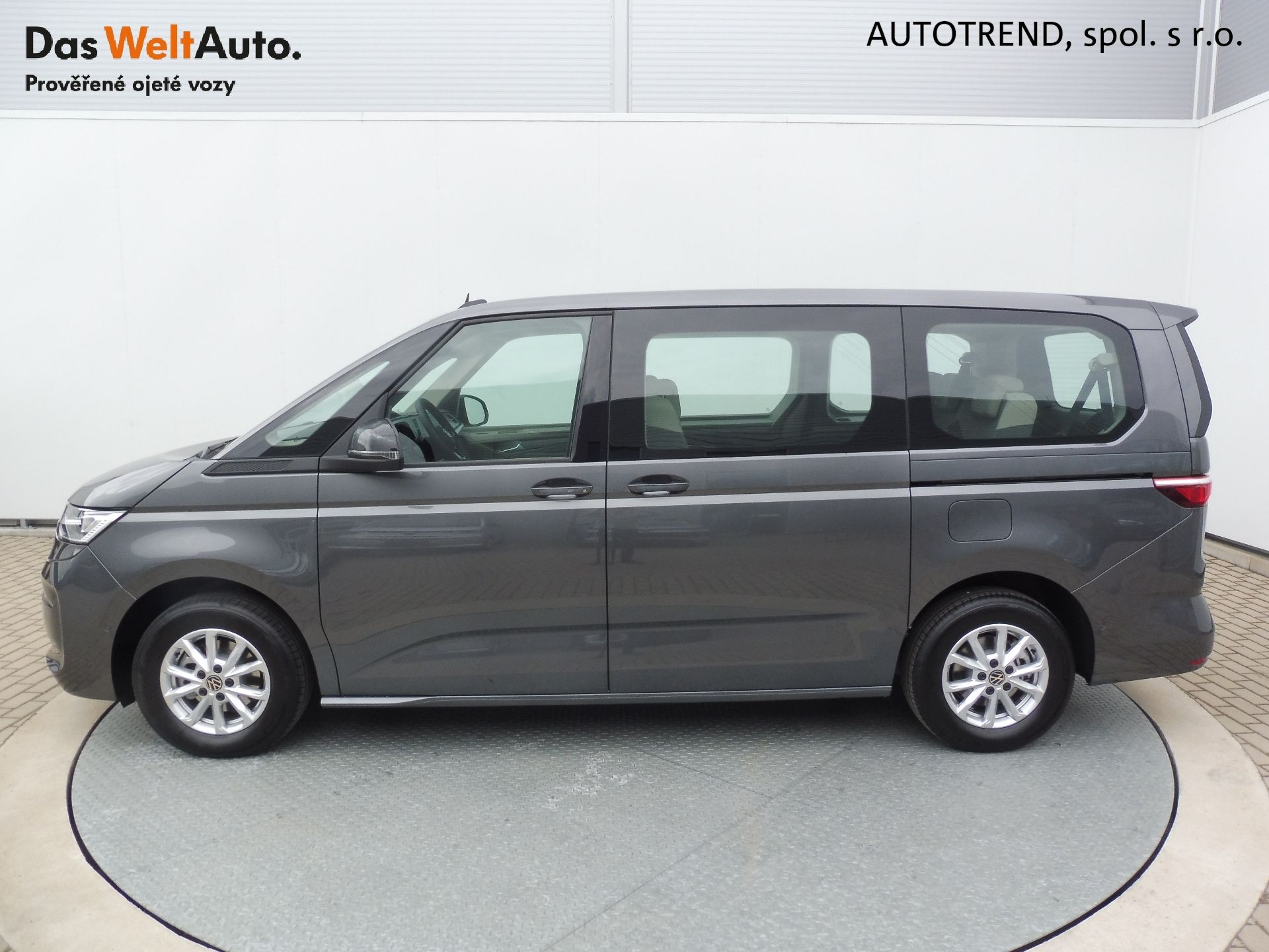 Volkswagen Multivan, Long Life 2,0 TDI 110kW DSG - fotka 3