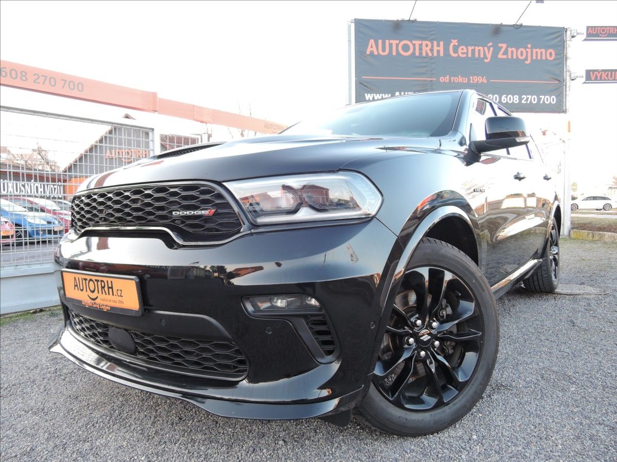 Dodge Durango, 5,7 V8 HEMI R/T 6 míst.