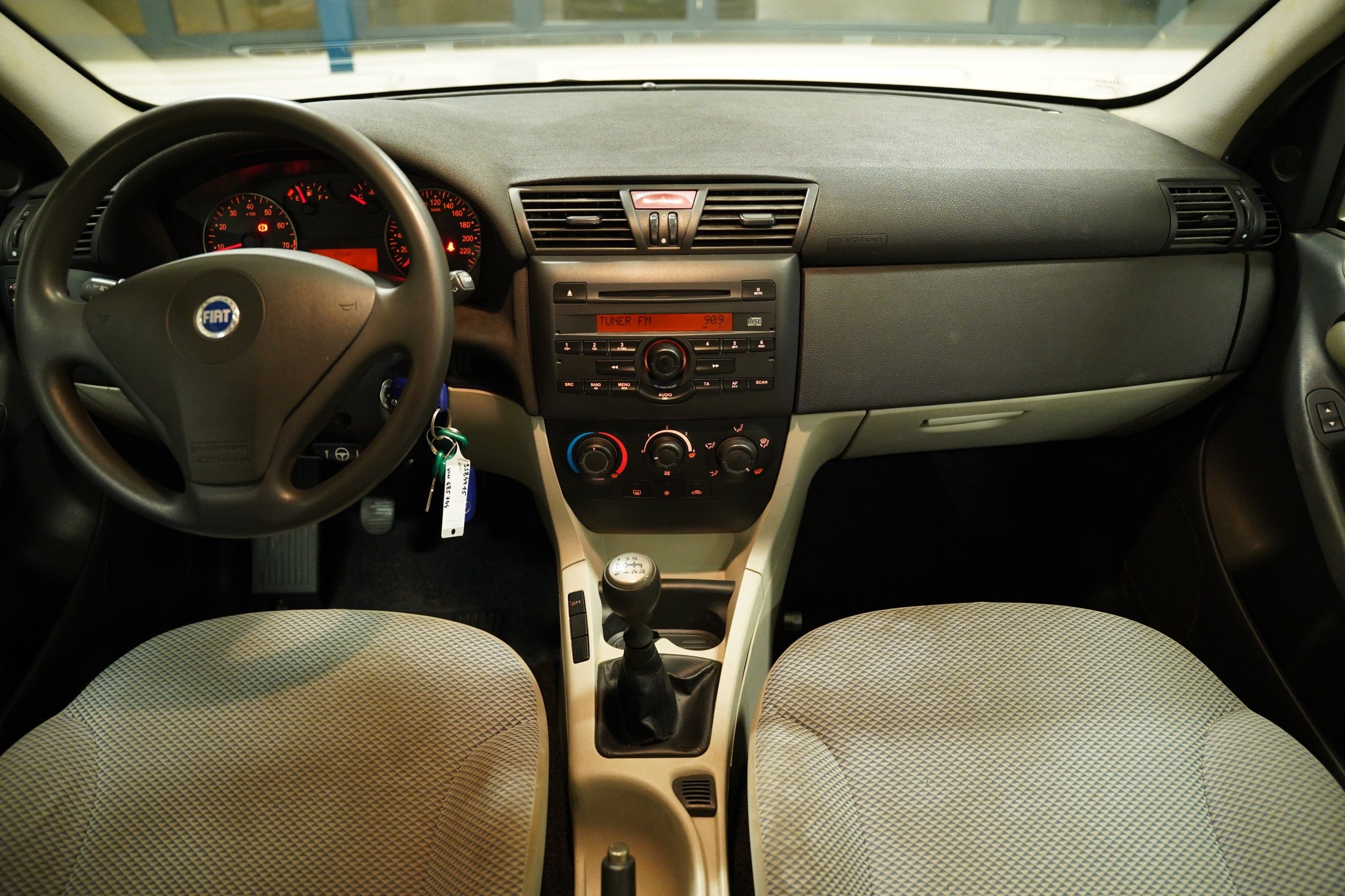 Fiat Stilo, 1.4 16V 70kW - fotka 5