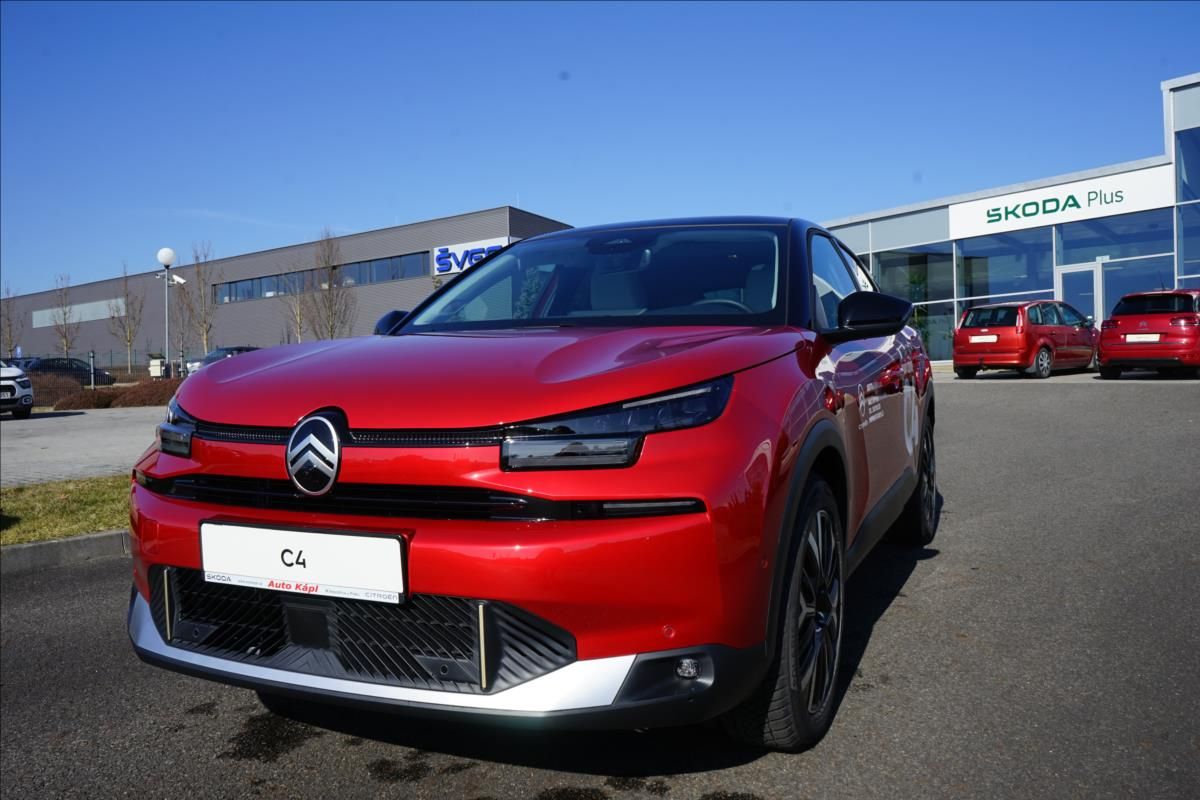 Citroën C4, 1,2 Petrol 130k Automatic MAX - fotka 3