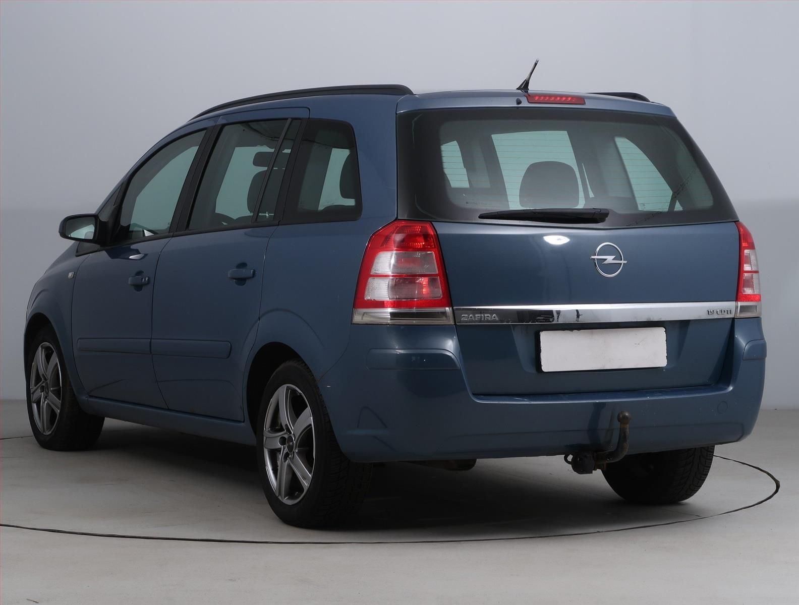 Opel Zafira, 1.9 CDTI, 7 míst, Tažné, Klima - fotka 4