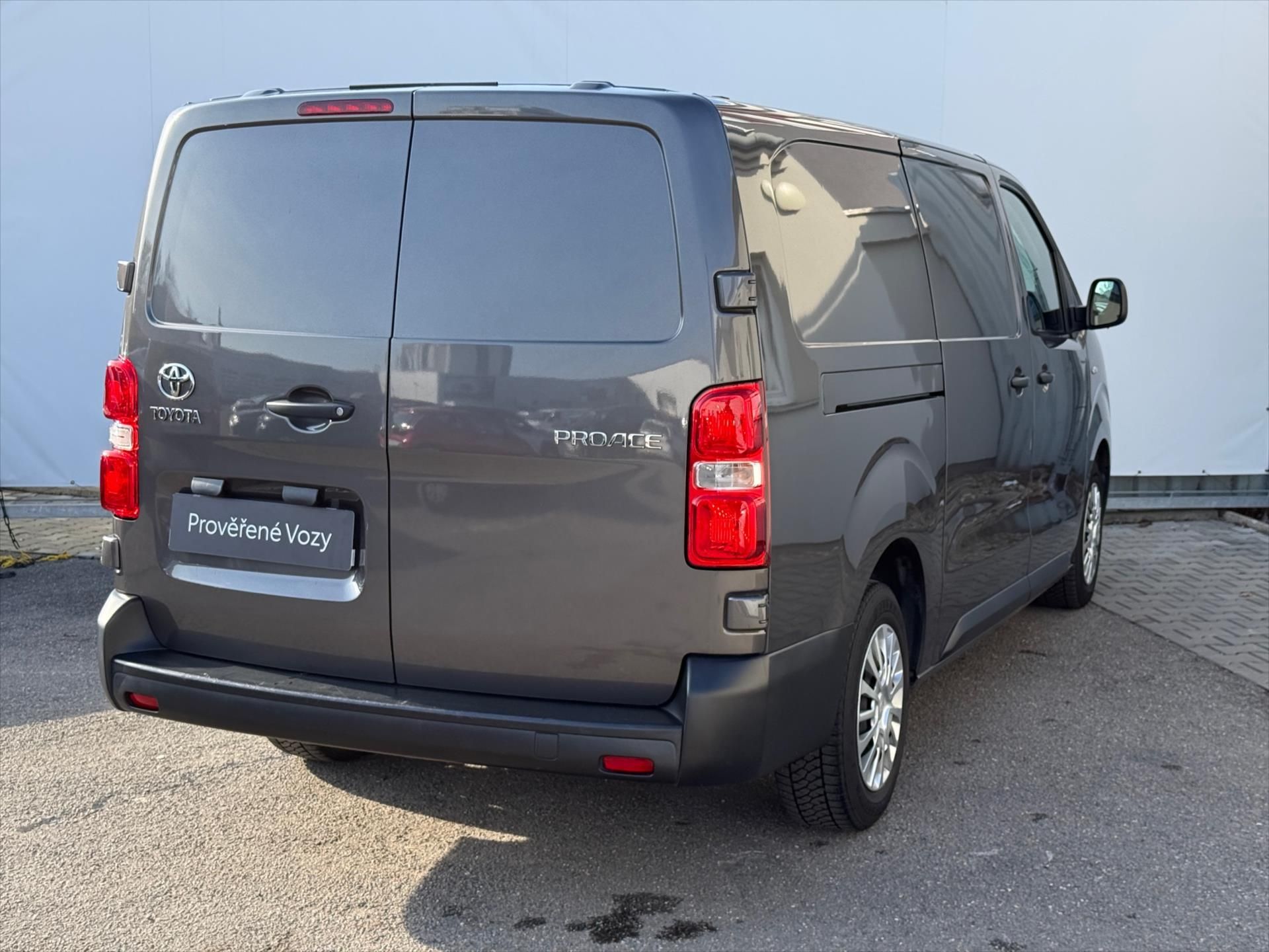 Toyota Proace, 2,0 Active - fotka 4