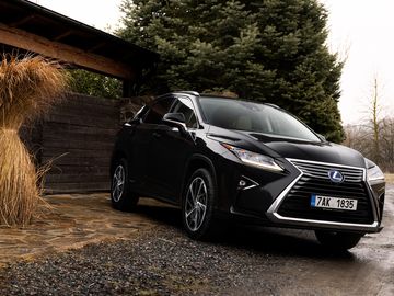Lexus RX450h LUXURY 2019