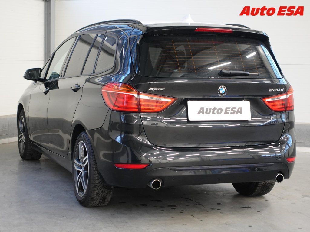 BMW Řada 2, 2.0d 220d xDrive,AT,navi - fotka 6