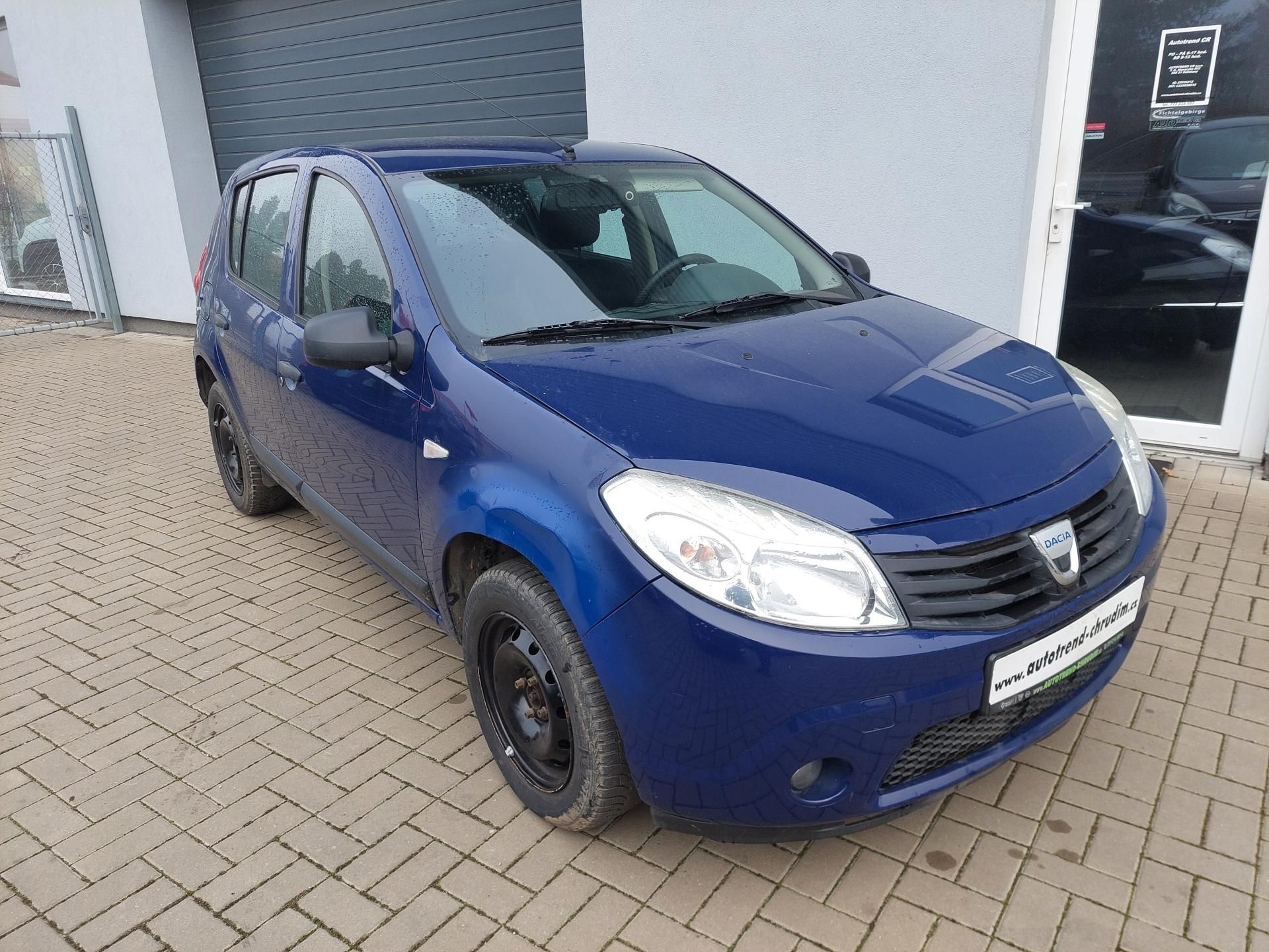 Dacia Sandero, 1.2i-16v - fotka 4