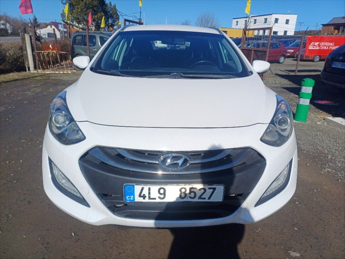 Hyundai i30, 1,6 CRDi - fotka 2