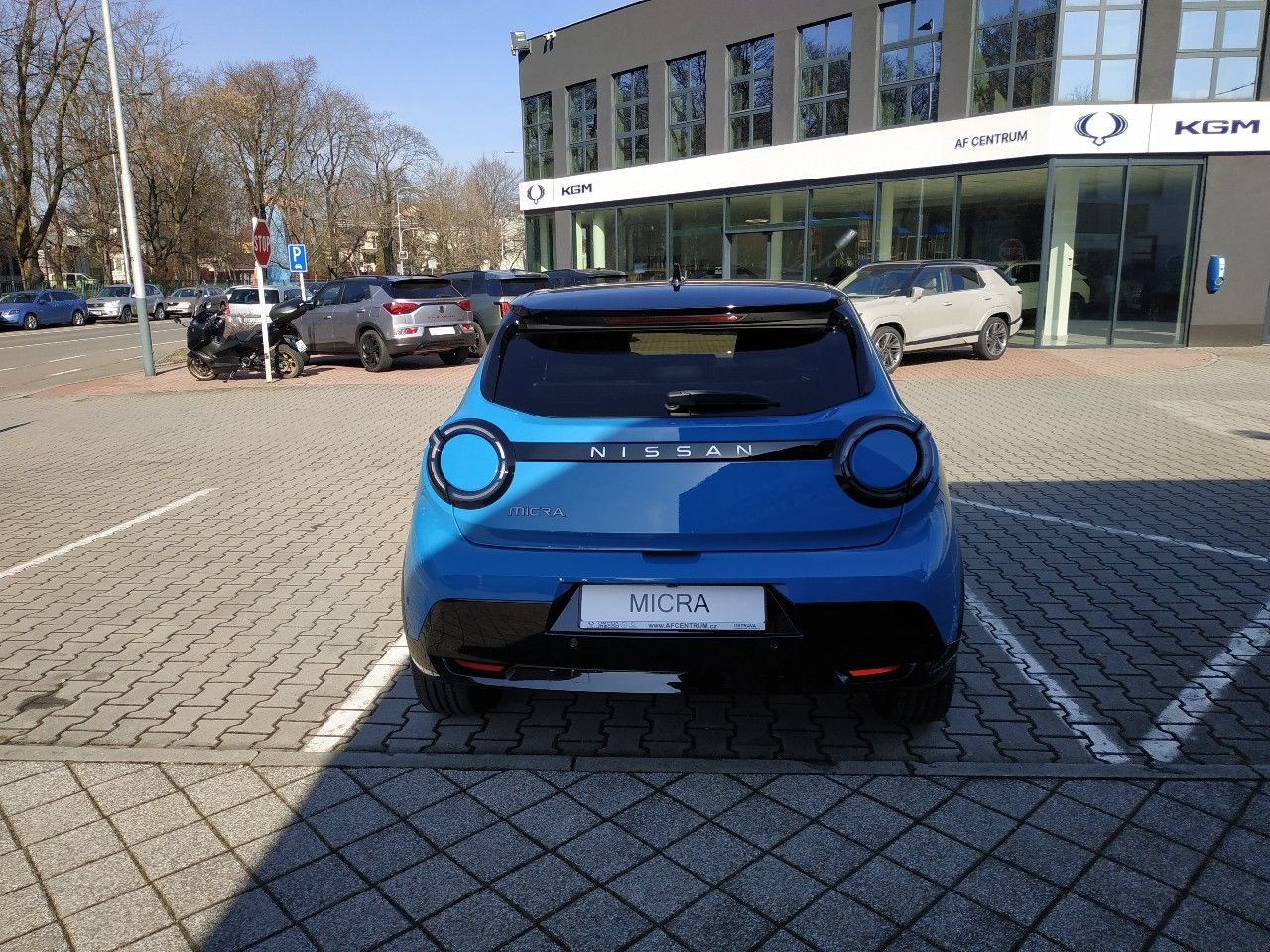 Nissan Micra, EVOLVE 52kWh - fotka 6