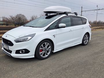 2.0 EcoBlue,177 kW ST-Line AT