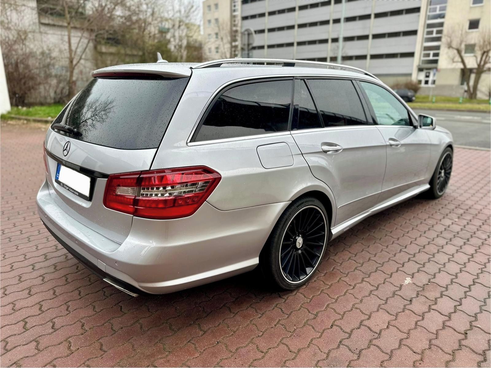 Mercedes-Benz Třídy E, 350cdi, na splátky všem - fotka 6