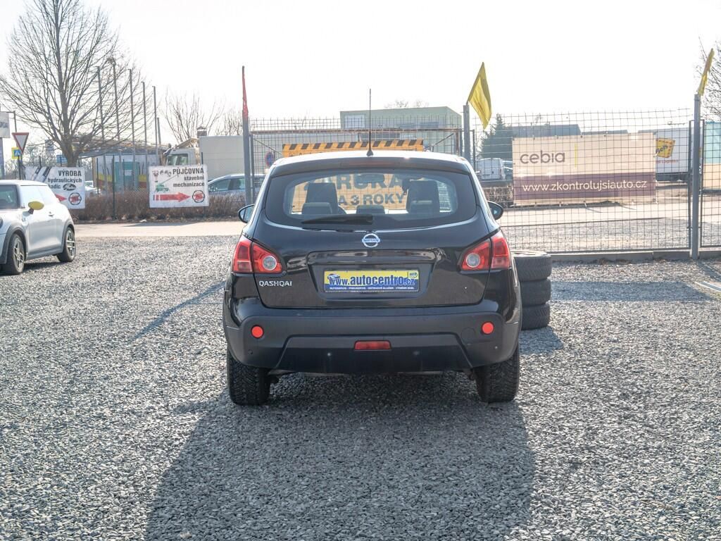 Nissan Qashqai, 1.6i 16V 84KW PANO – 2x ALU - fotka 6