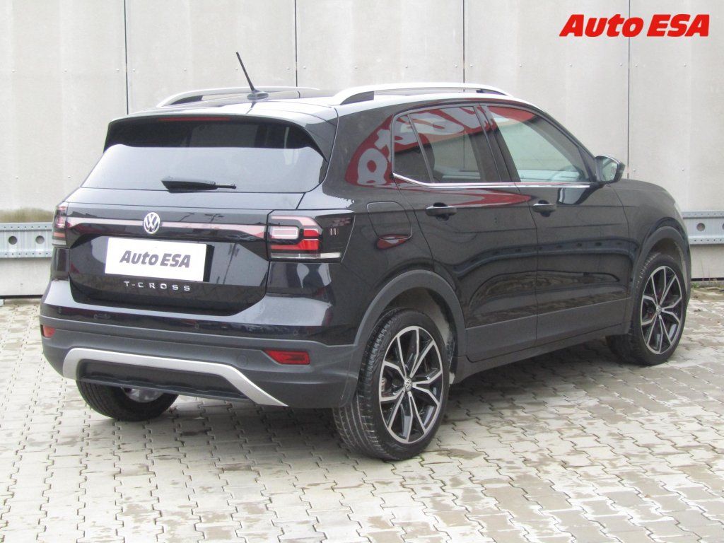 Volkswagen T-Cross, 1.0 TSi,Style,LED,navi - fotka 4