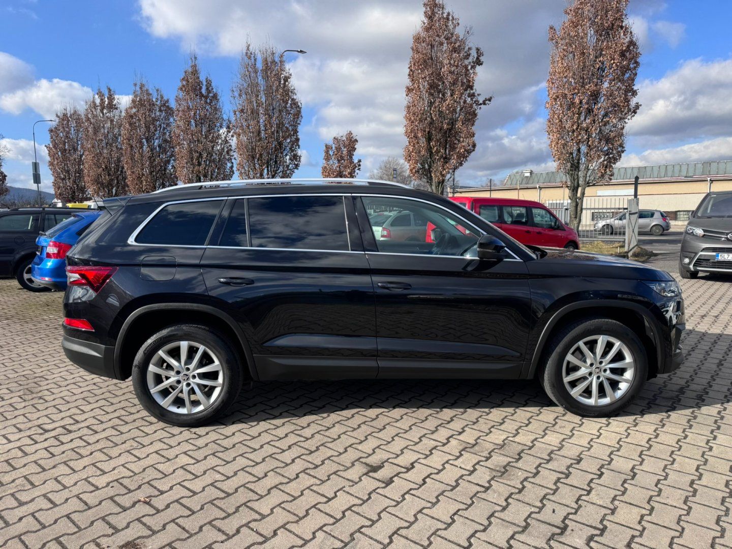 Škoda Kodiaq, 4X4 DSG 2,0 TDI 147 KW 2 MAJ - fotka 6