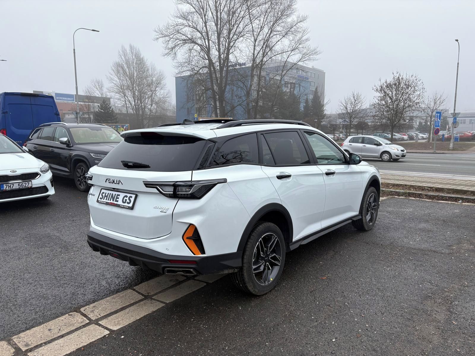 Dongfeng Shine, 1.5L 86kw 6DTC E1 SHINE GS - fotka 4