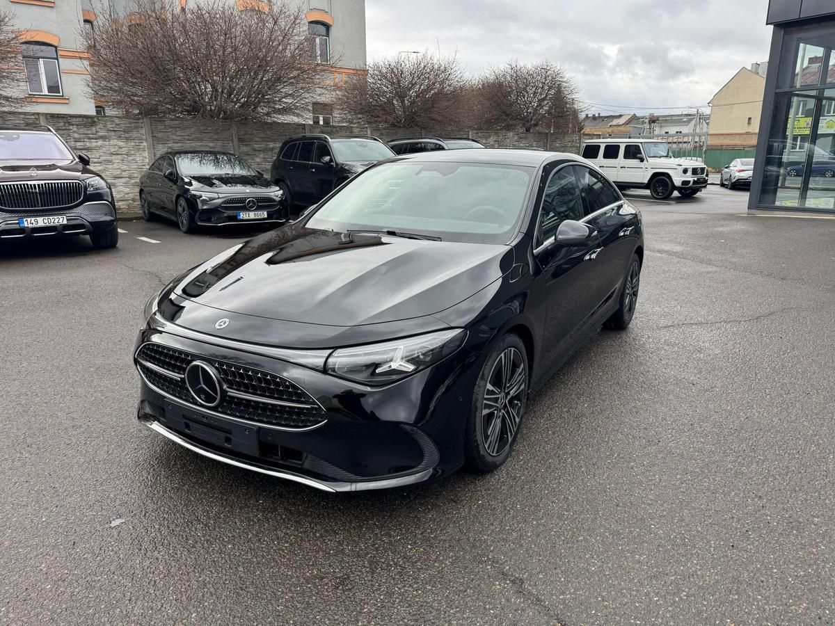 Mercedes-Benz CLA, 200 - fotka 3
