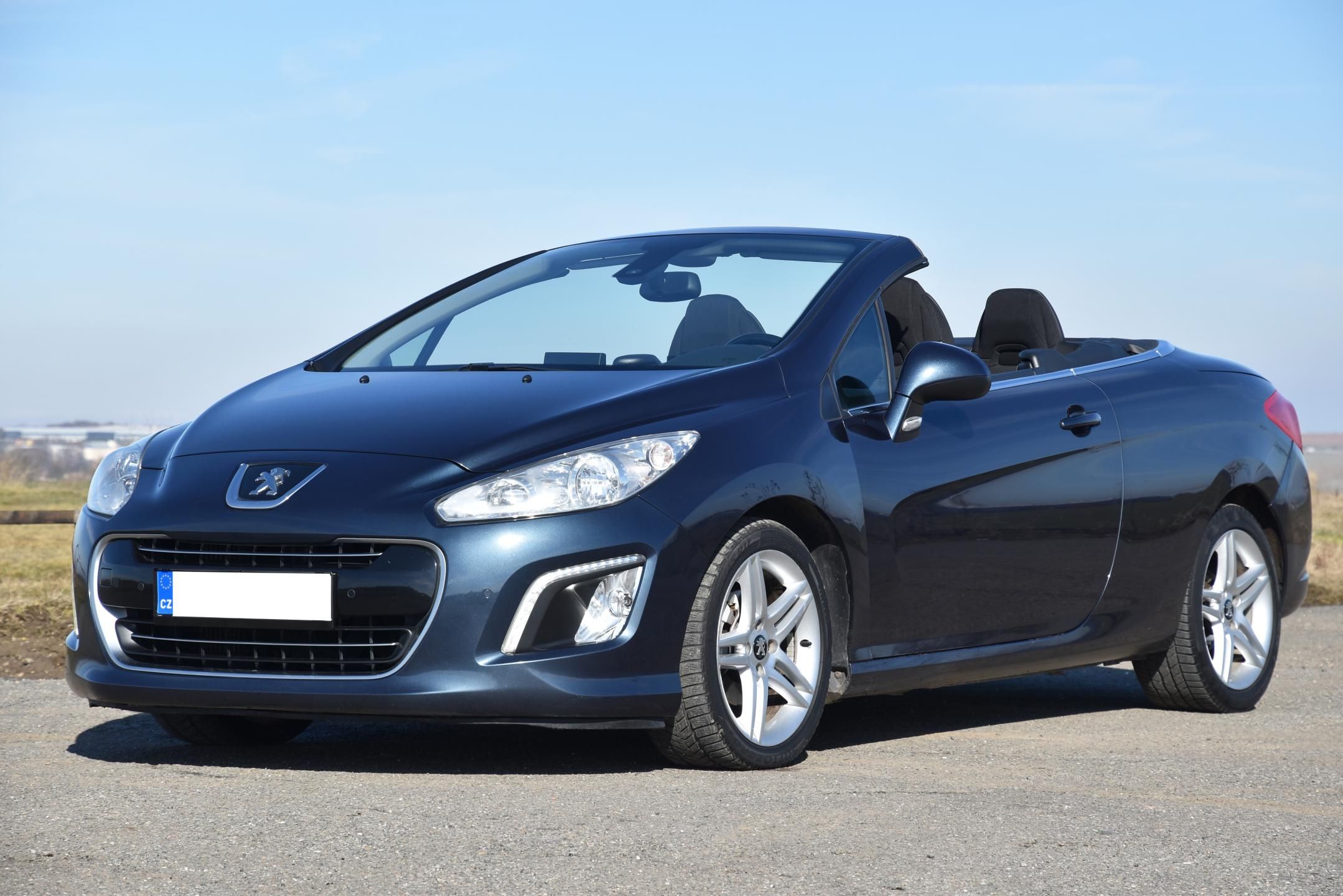 Peugeot 308, 1.6 HDi 6st,NAV,KLIMA,TEMP,ALU - fotka 6