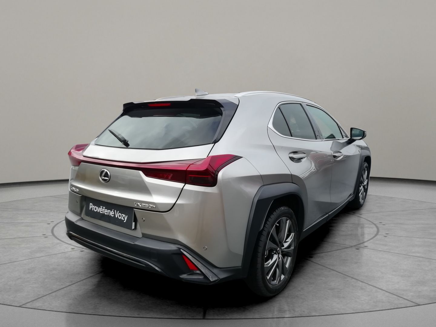 Lexus UX 250h, h F Sport Design - fotka 2