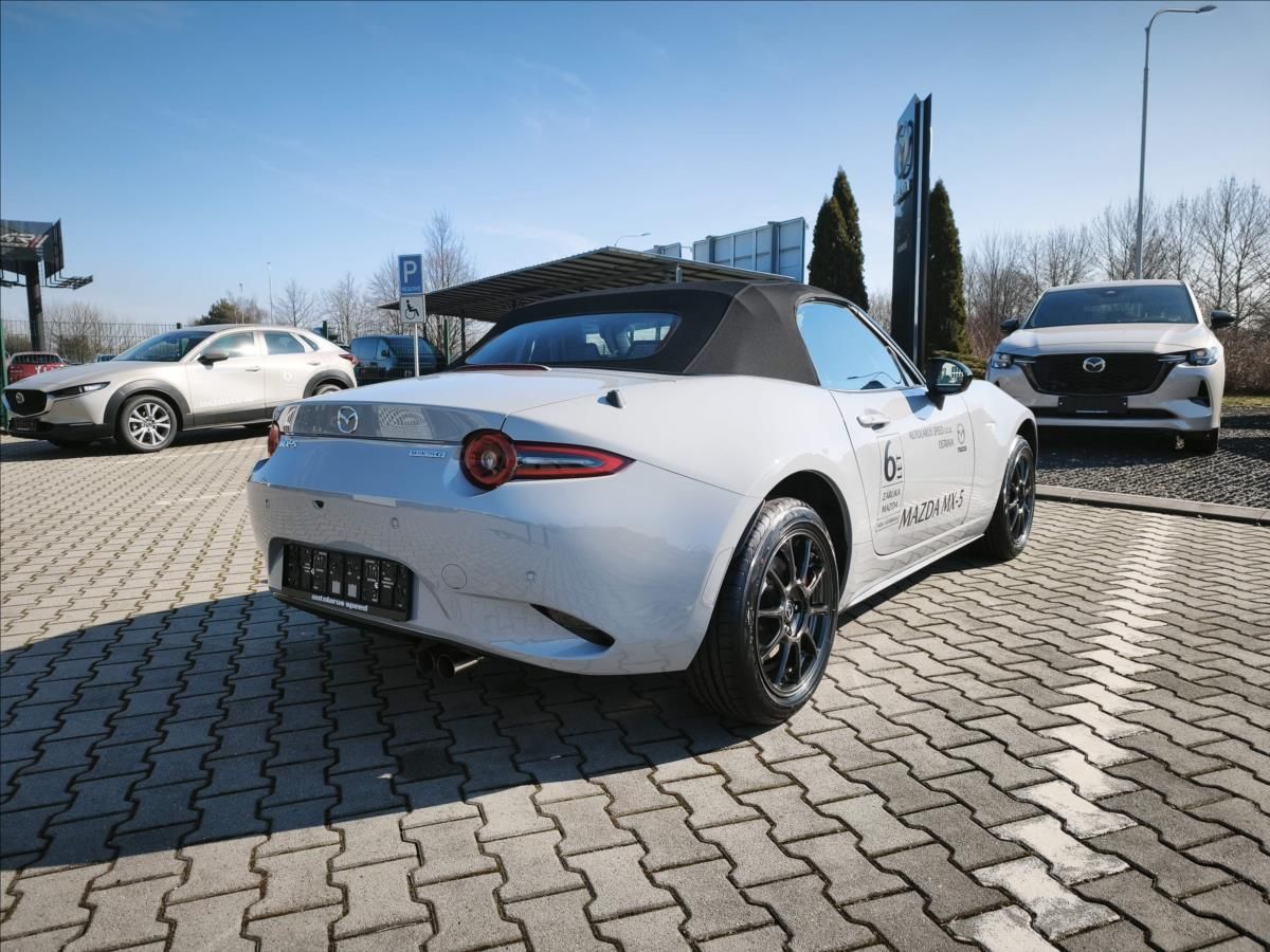 Mazda MX-5, 1,5 MX-5 ST G132 6MT Homura - fotka 6