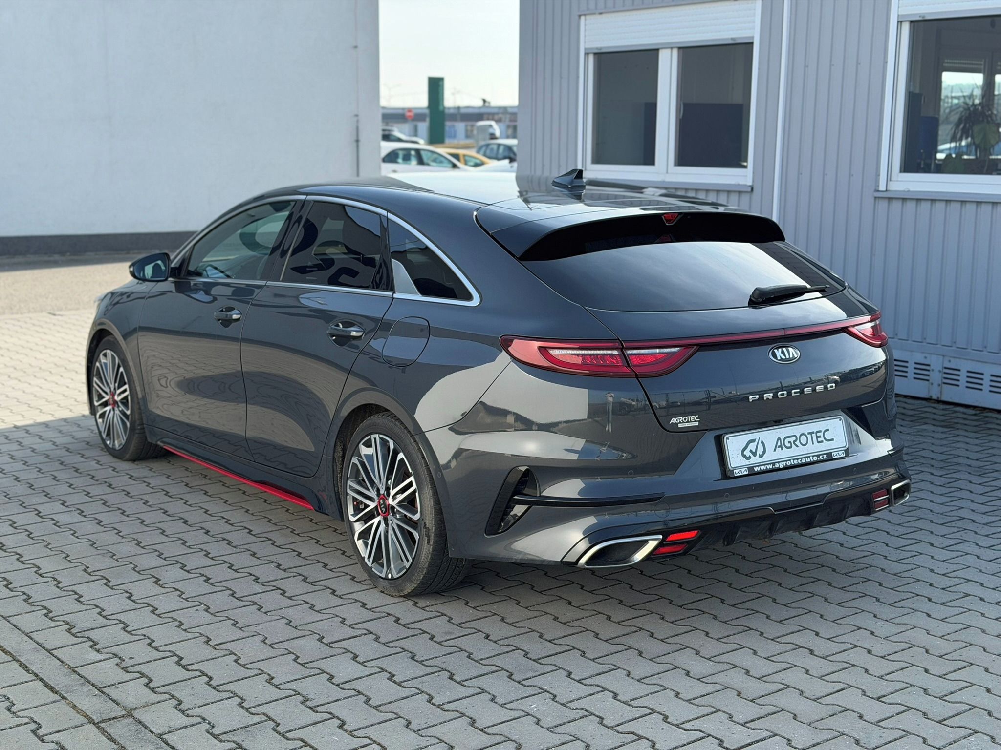 Kia ProCeed, 1.6 T-GDI 150 kW GT - fotka 5