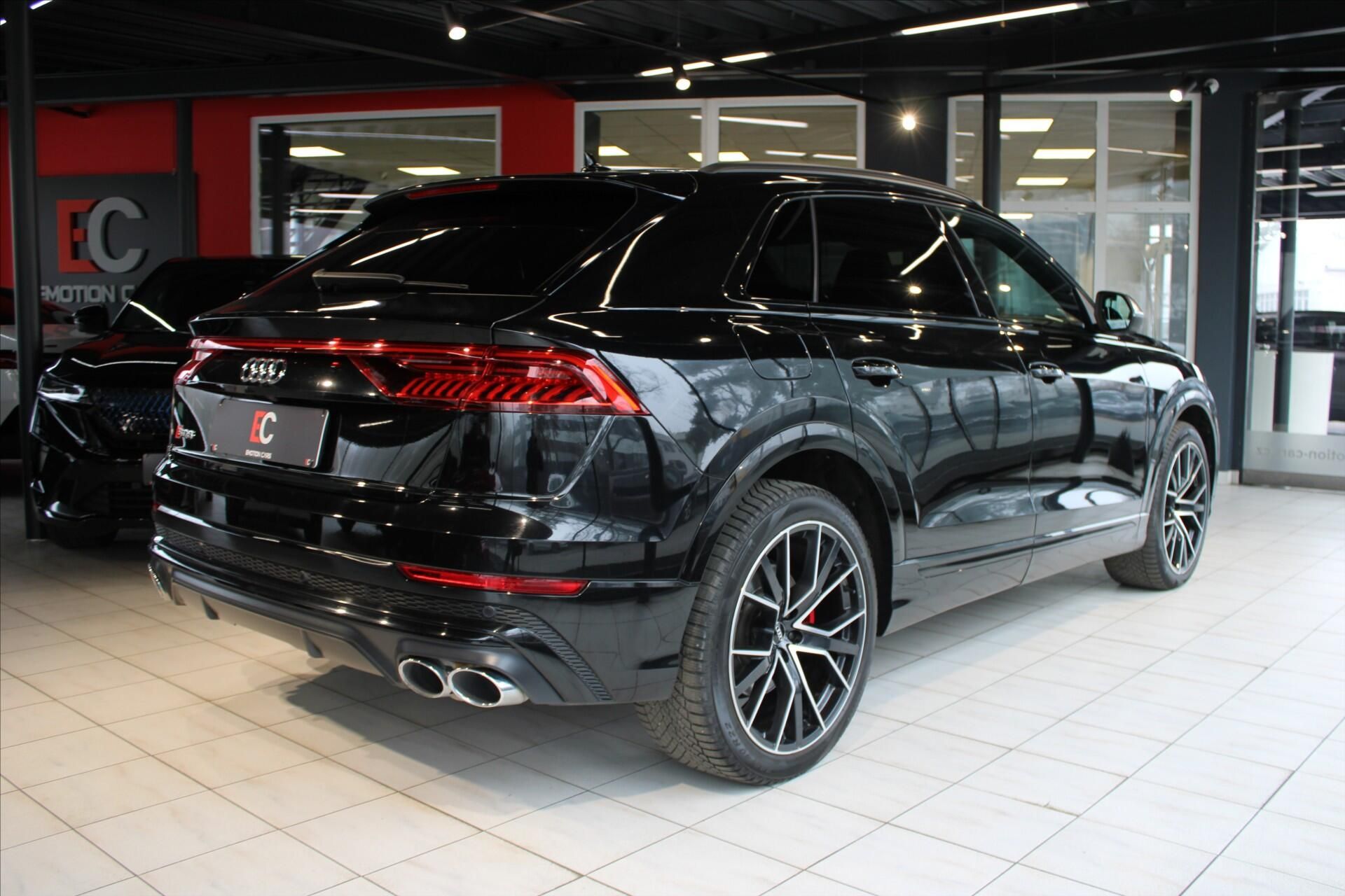 Audi SQ8, 320 kW quattro - fotka 6