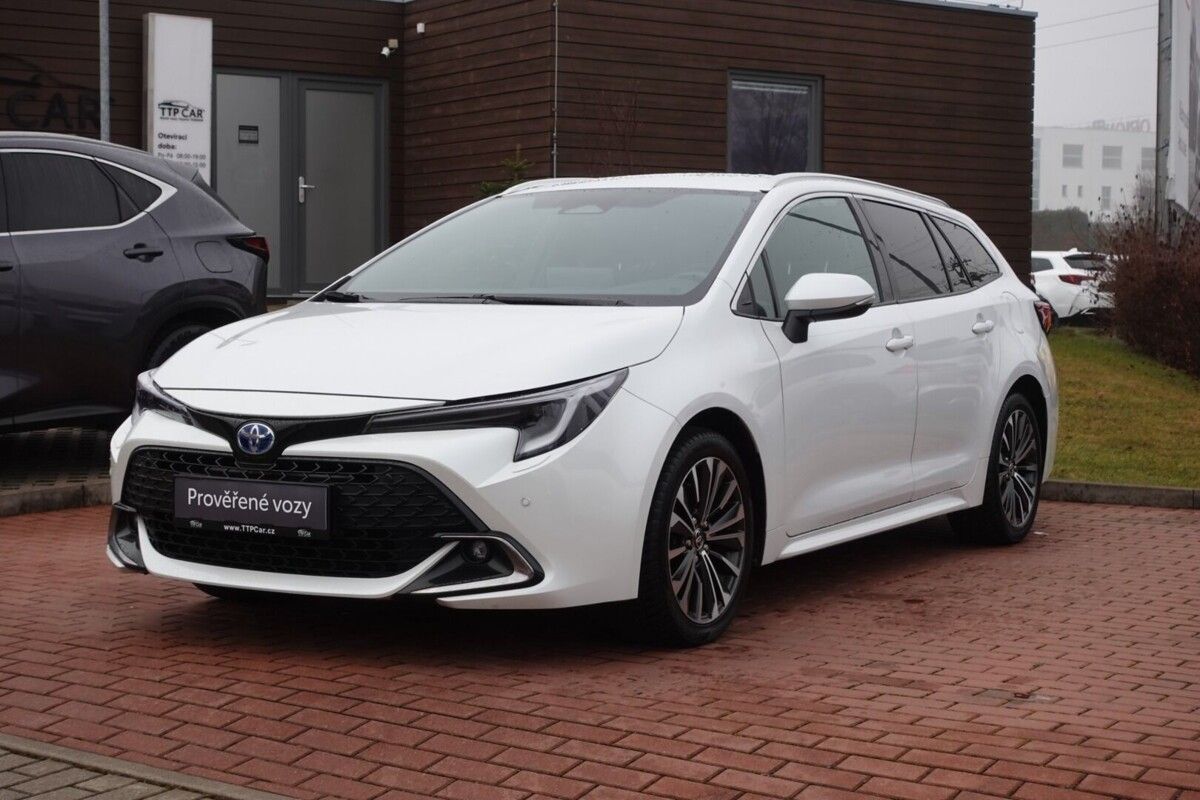 Toyota Corolla, 2,0HSD Style