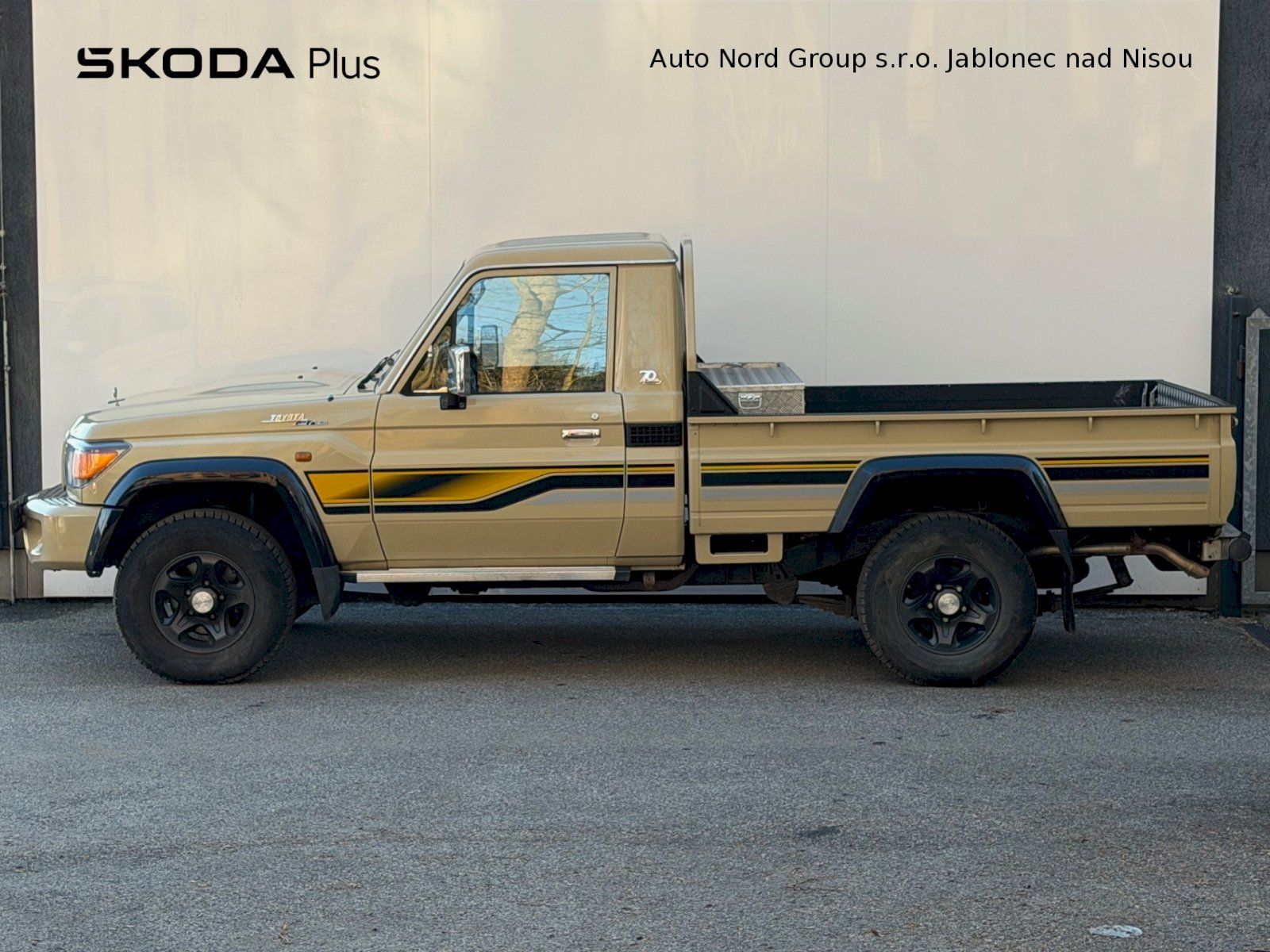 Toyota Land Cruiser, GRJ79L 70th Anniversary editio - fotka 3