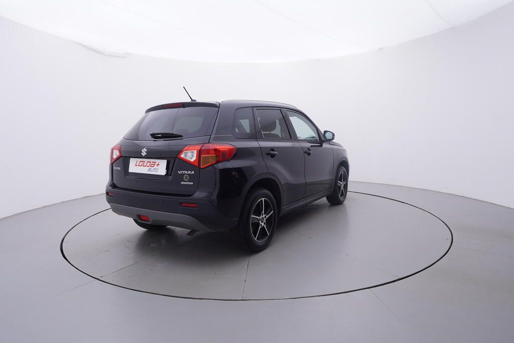 Suzuki Vitara, 1.6 1.6 VVT 88 kW - fotka 5