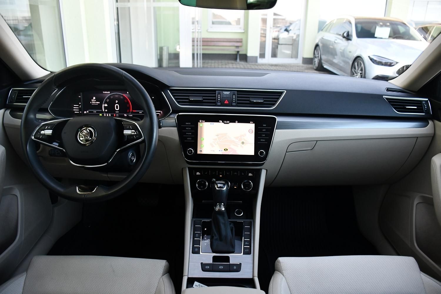Škoda Superb, 2.0TDi147kW STYL DSG 4X4 ČR 1M - fotka 5