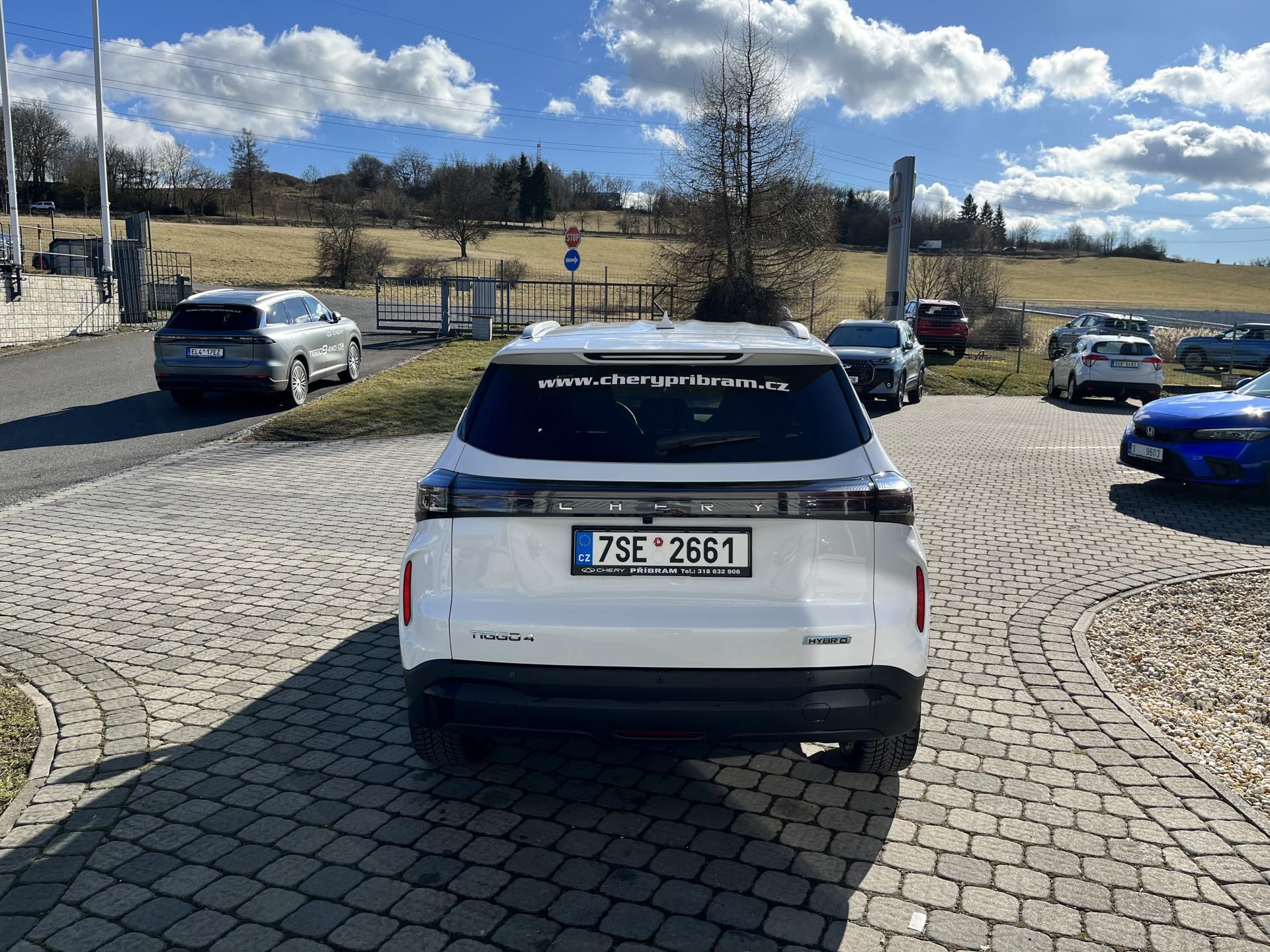 Chery Tiggo 4 HEV, 1,5 HEV UNIQUE DEMO - fotka 6
